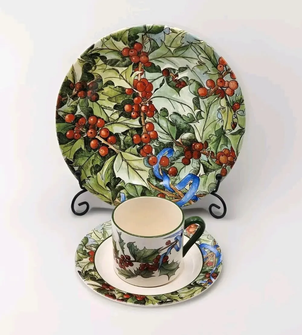 Le Houx Gien France Hollyberries & Blue Ribbon Coffee Cup & Saucer Dessert Plate
